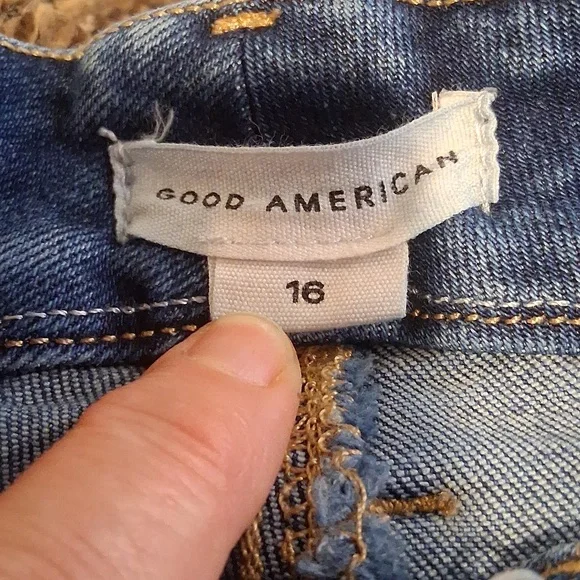 Good American Indigo Good Waist Asymmetrical Button Fly Skinny Jeans Size 16 - Picture 3 of 4